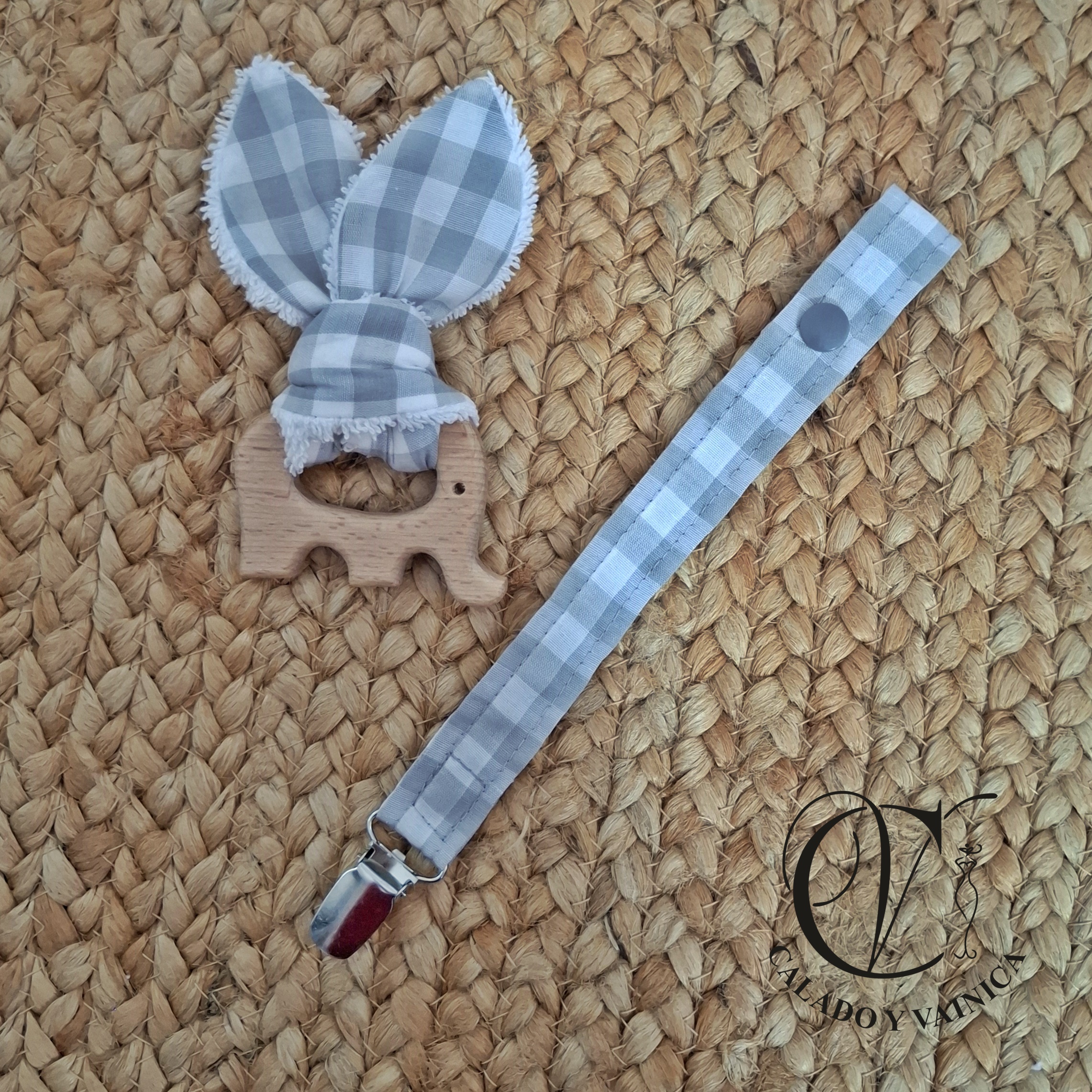 Pack mordedor + chupetero vichy